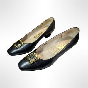 Ferragamo Gray Pumps, size 5, in good condition